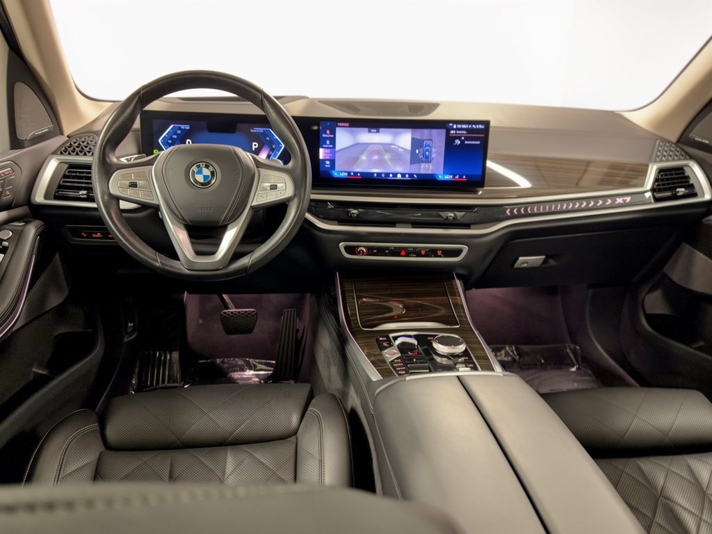 Used 2024 BMW X7 xDrive40i AWD/4WD image 17