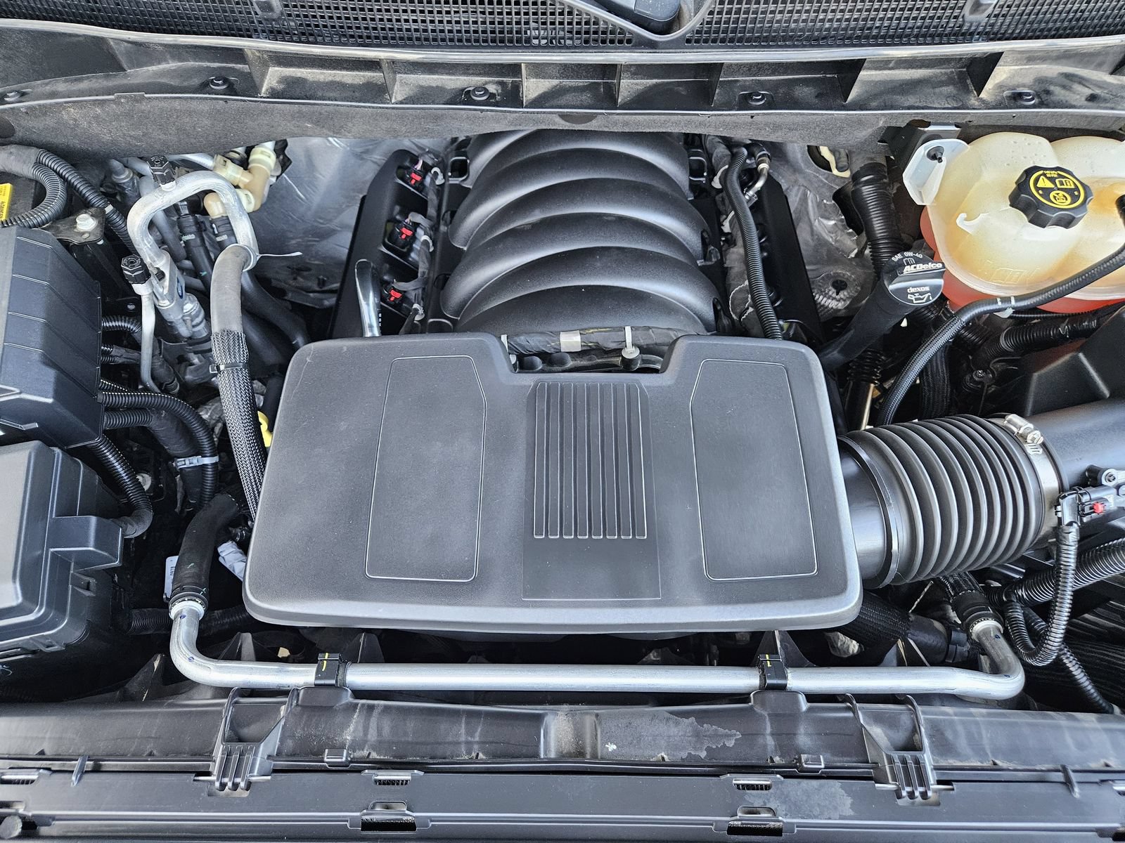 Certified 2022 Cadillac Escalade Sport RWD image 30