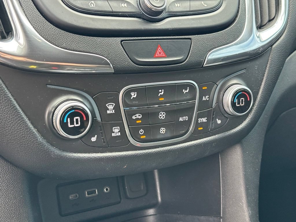 Used 2019 Chevrolet Equinox LT AWD/4WD image 23