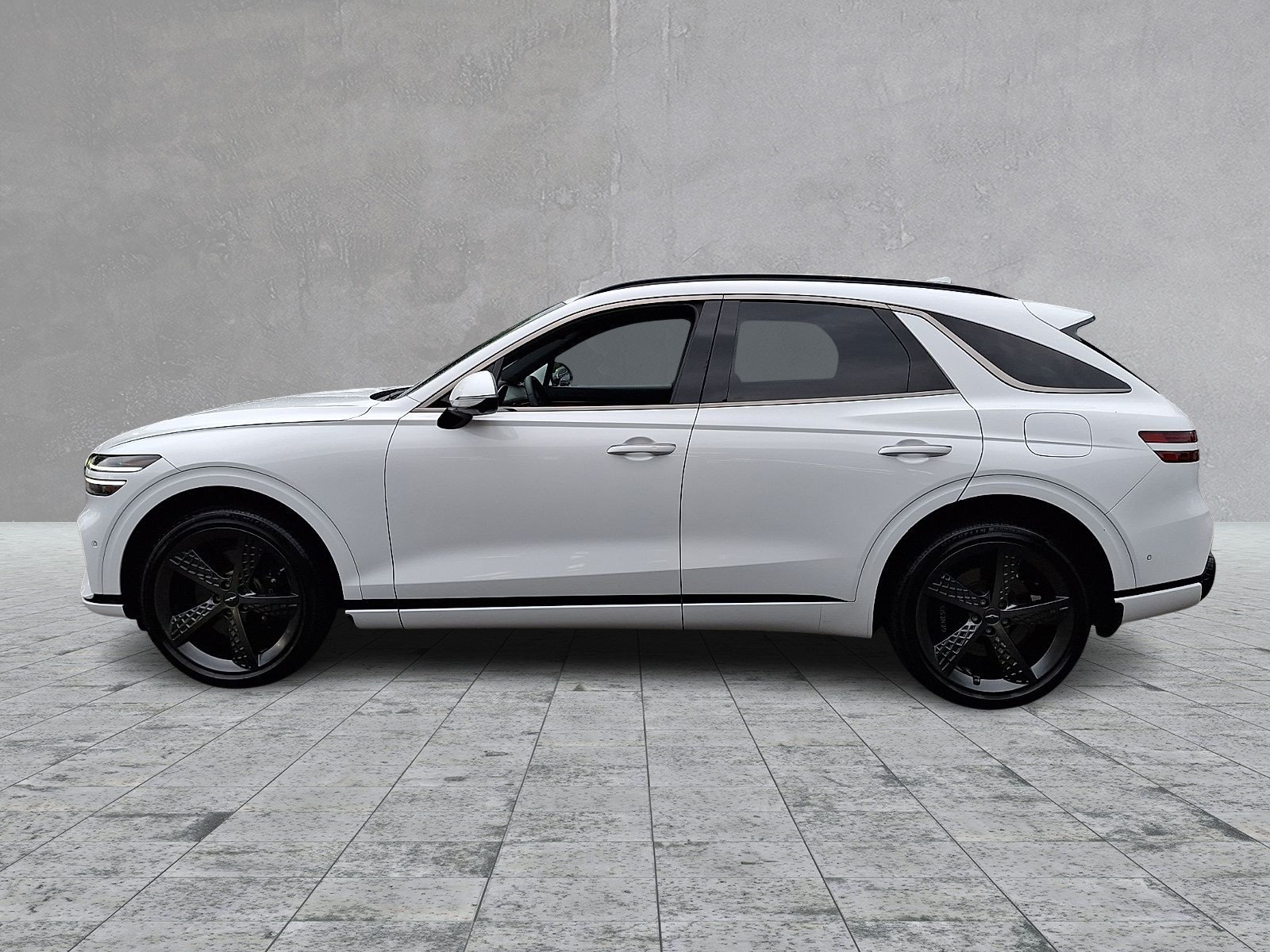 Certified 2023 Genesis GV70 2.5T w/ Sport Prestige Package AWD/4WD image 4