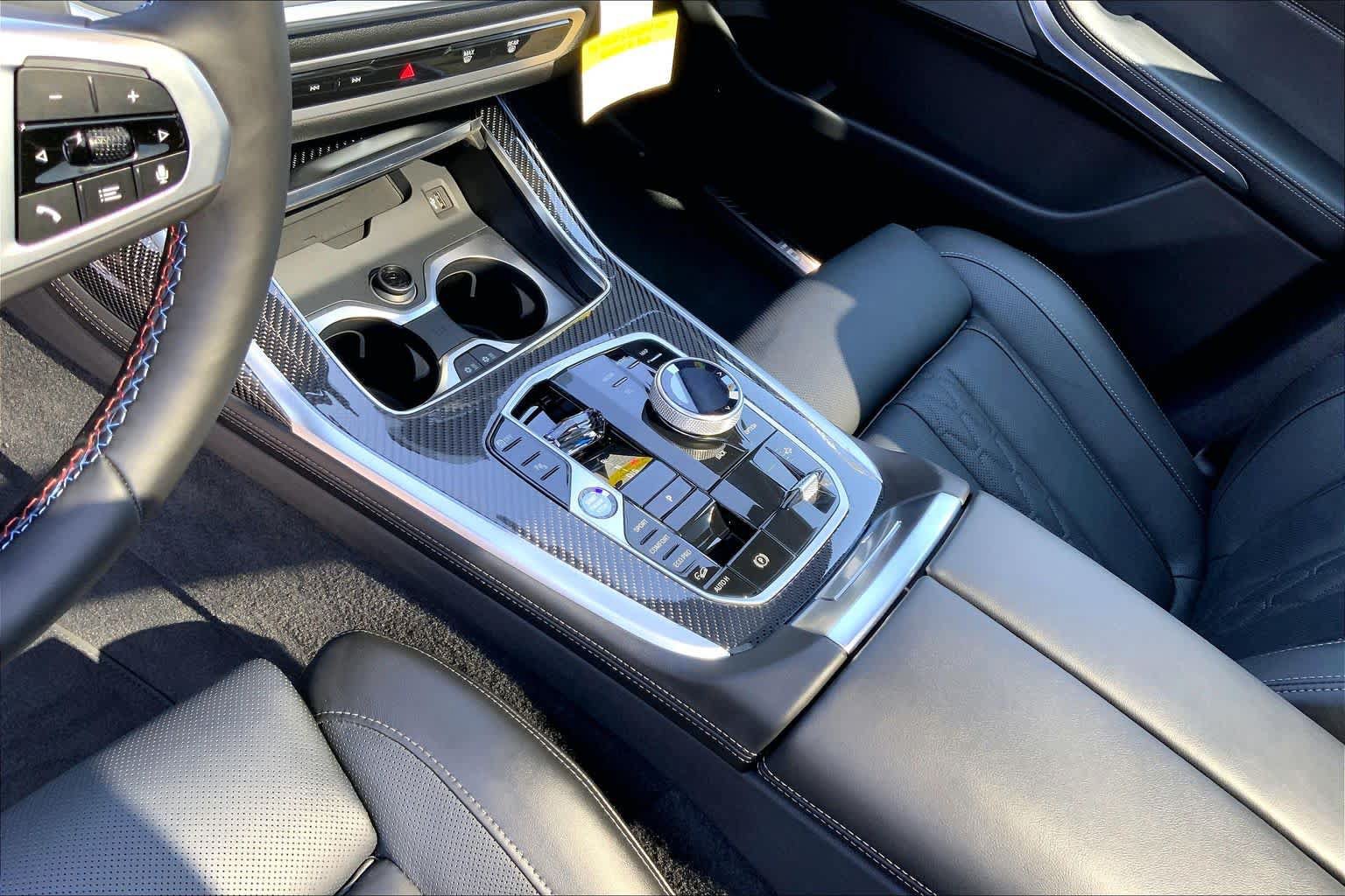 New 2026 BMW X7 M60i AWD/4WD image 7