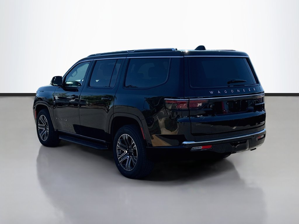 Used 2024 Jeep Wagoneer Series II RWD image 5