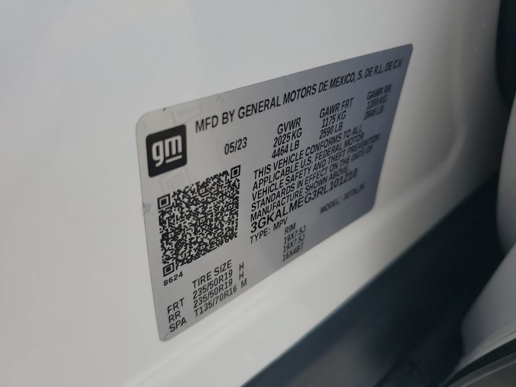Used 2024 GMC Terrain SLE w/ Driver Convenience Package FWD image 27