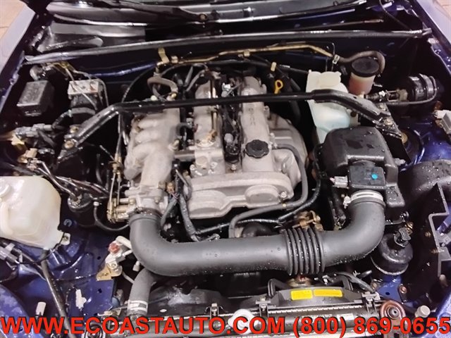 Used 2003 MAZDA MX-5 Miata image 9