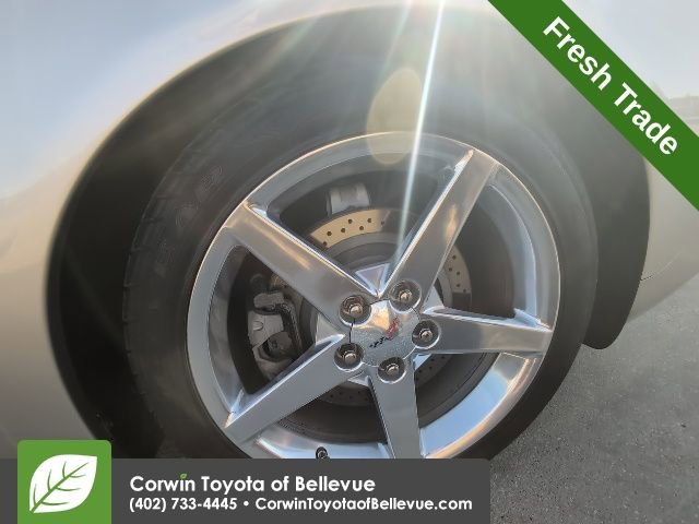 Used 2005 Chevrolet Corvette Convertible w/ Preferred Equipment Group image 17