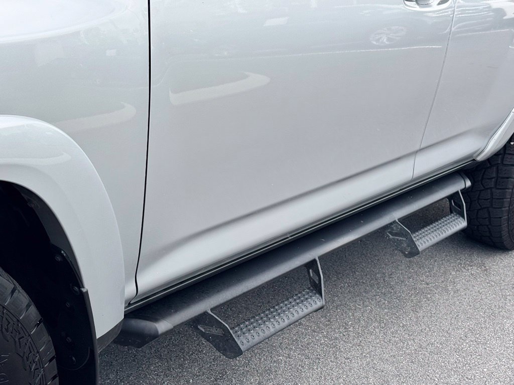 Used 2019 Toyota 4Runner SR5 RWD image 31