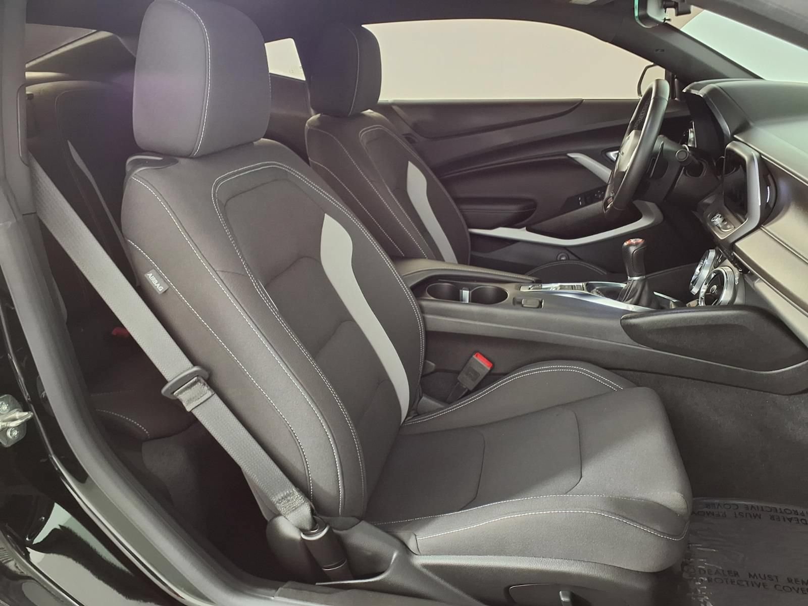 Used 2023 Chevrolet Camaro SS RWD image 9