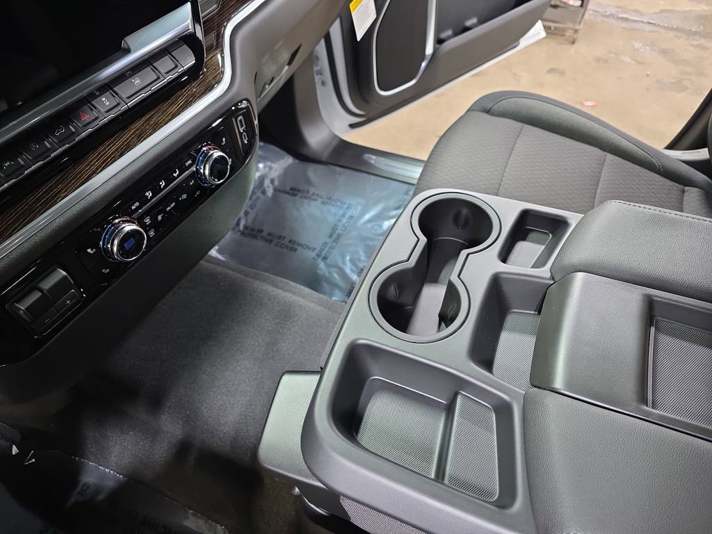 New 2026 GMC Sierra 1500 SLE image 23