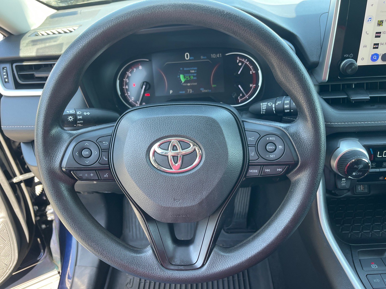 Used 2024 Toyota RAV4 XLE image 7