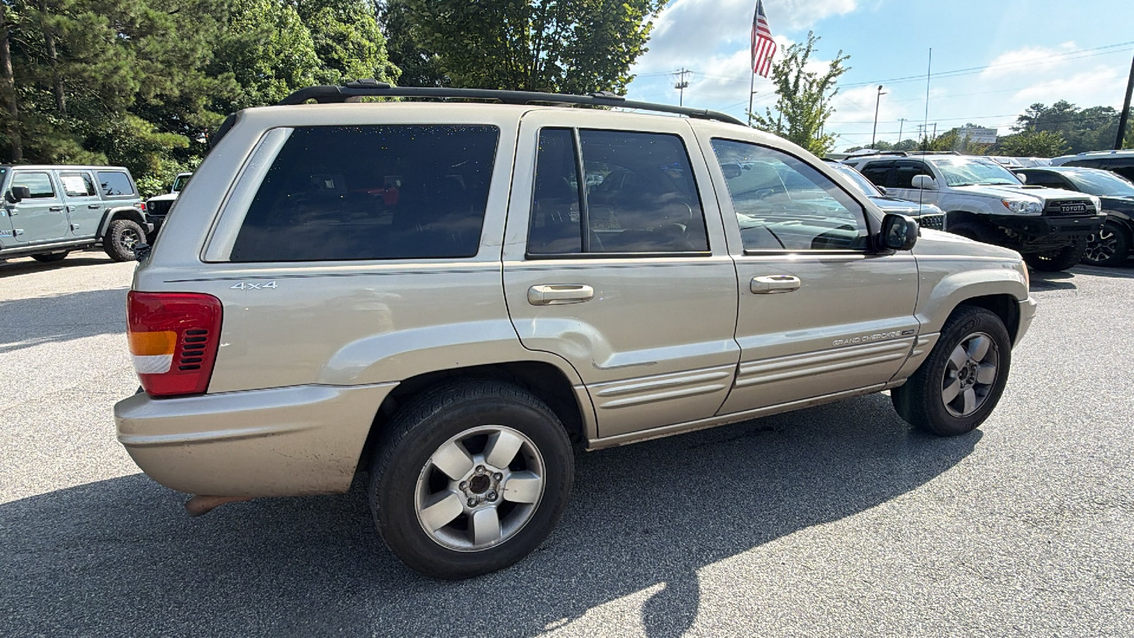 Used 2001 Jeep Grand Cherokee Limited AWD/4WD image 8