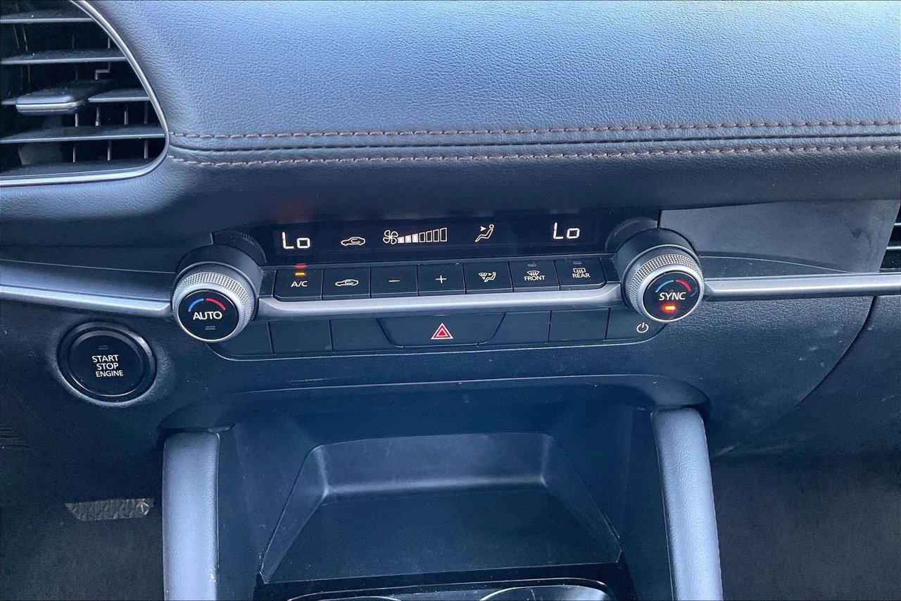 Used 2025 MAZDA MAZDA3 s FWD image 17