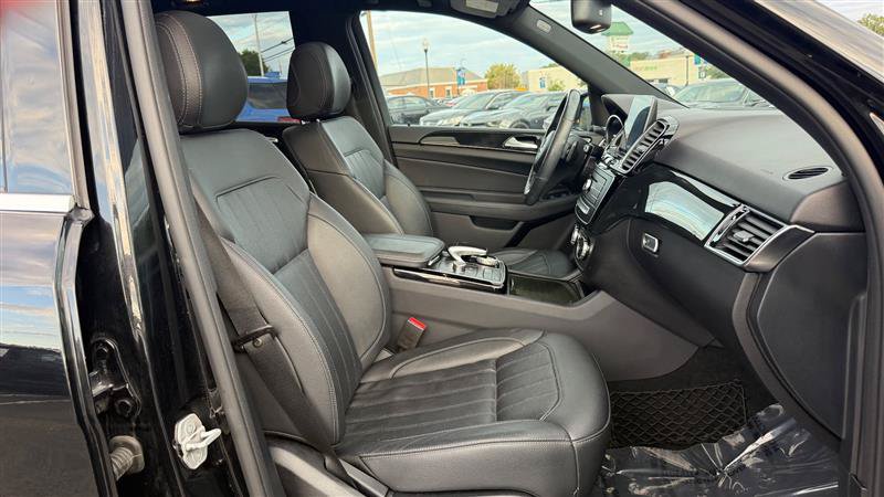 Used 2017 Mercedes-Benz GLE 350 4MATIC image 36