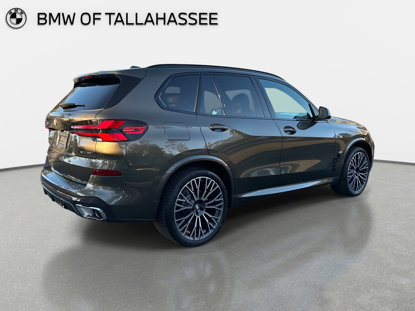 New 2026 BMW X5 xDrive40i w/ M Sport Package AWD/4WD image 5