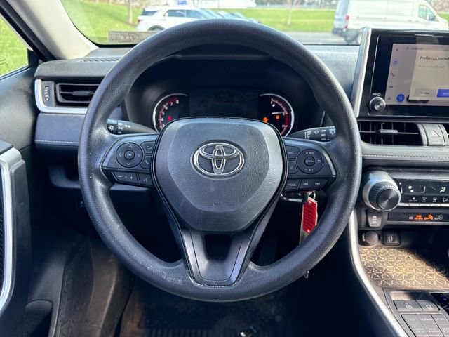 Used 2023 Toyota RAV4 LE image 20