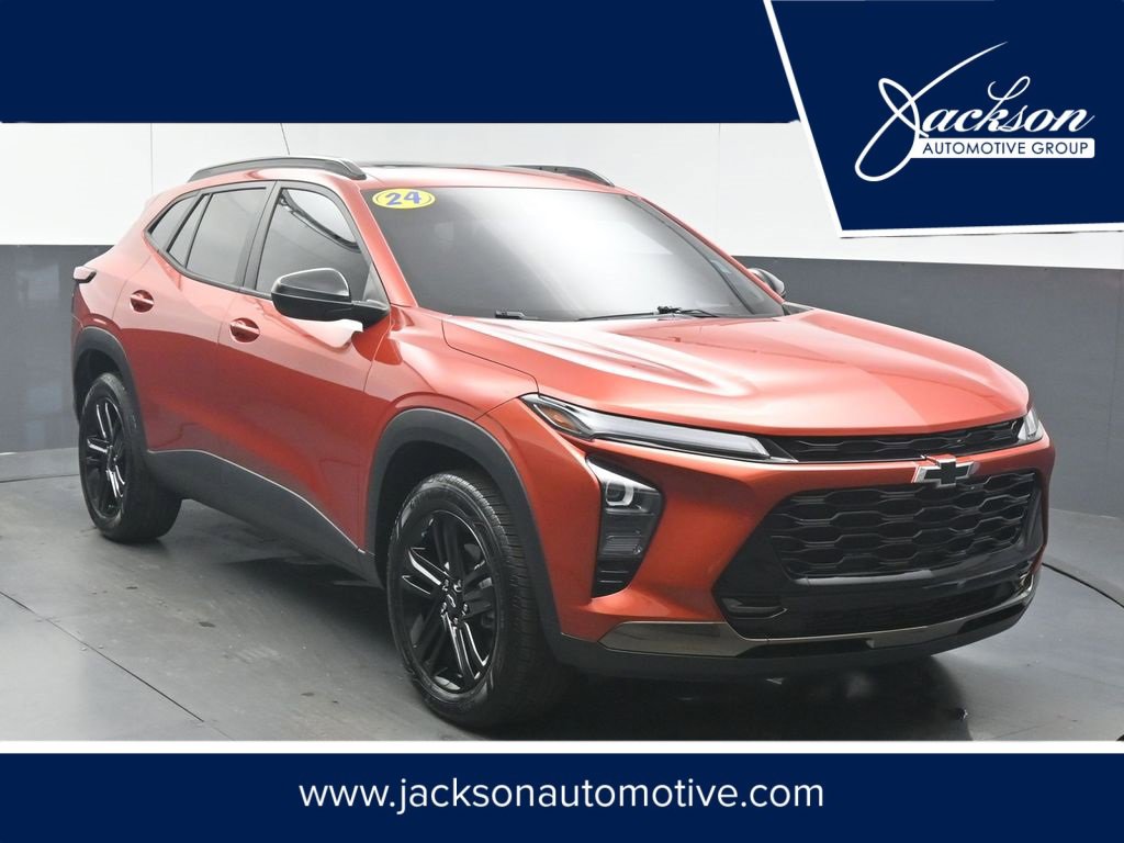 Used 2024 Chevrolet Trax ACTIV w/ Sunroof Package