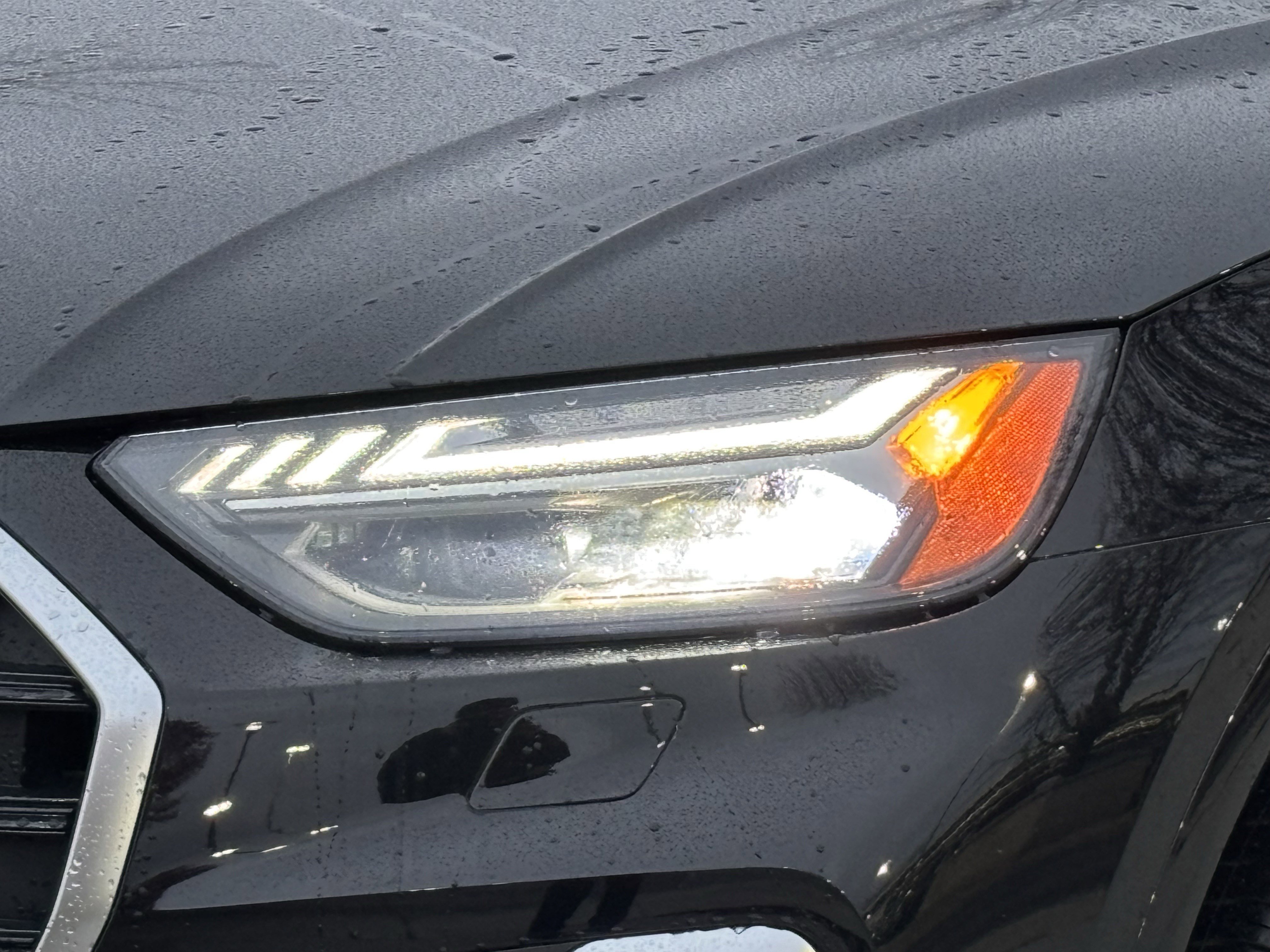 Used 2023 Audi Q5 2.0T Prestige w/ Prestige Package image 6