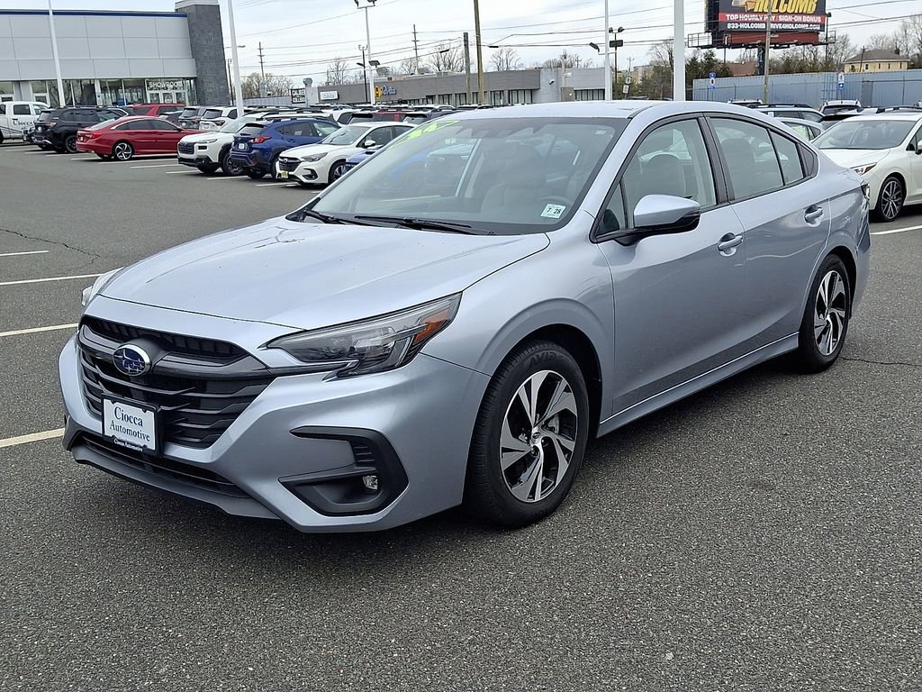Used 2024 Subaru Legacy Premium AWD/4WD image 6