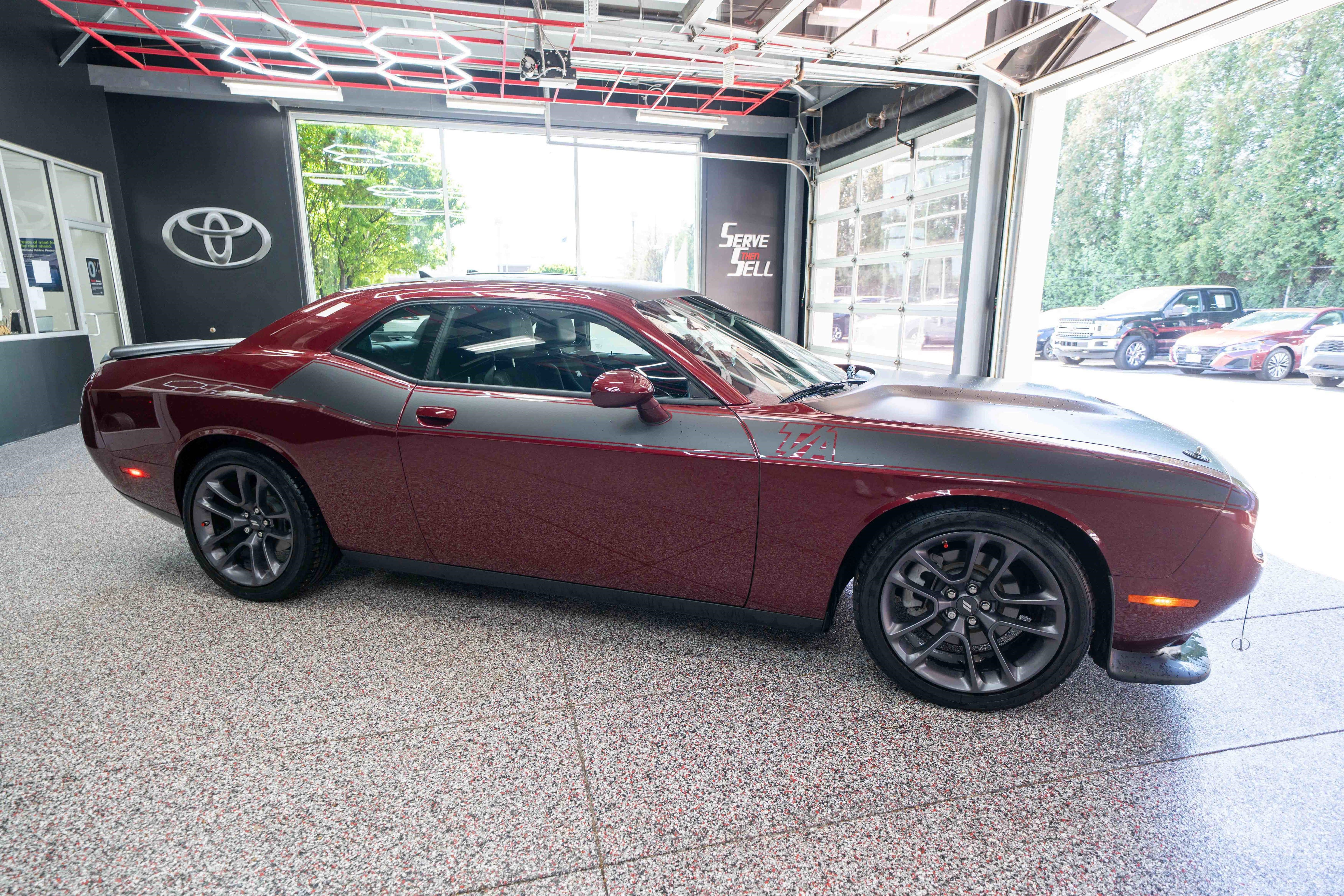 Used 2023 Dodge Challenger R/T w/ T/A Package RWD image 5