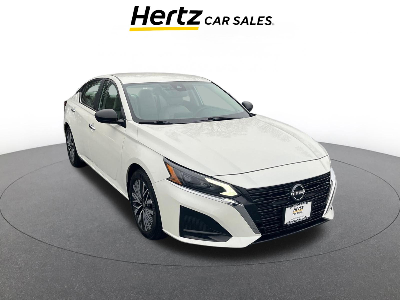 Used 2025 Nissan Altima 2.5 SV image 1