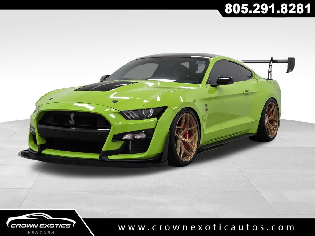 Used 2020 Ford Mustang Shelby GT500 w/ Technology Package RWD video 3