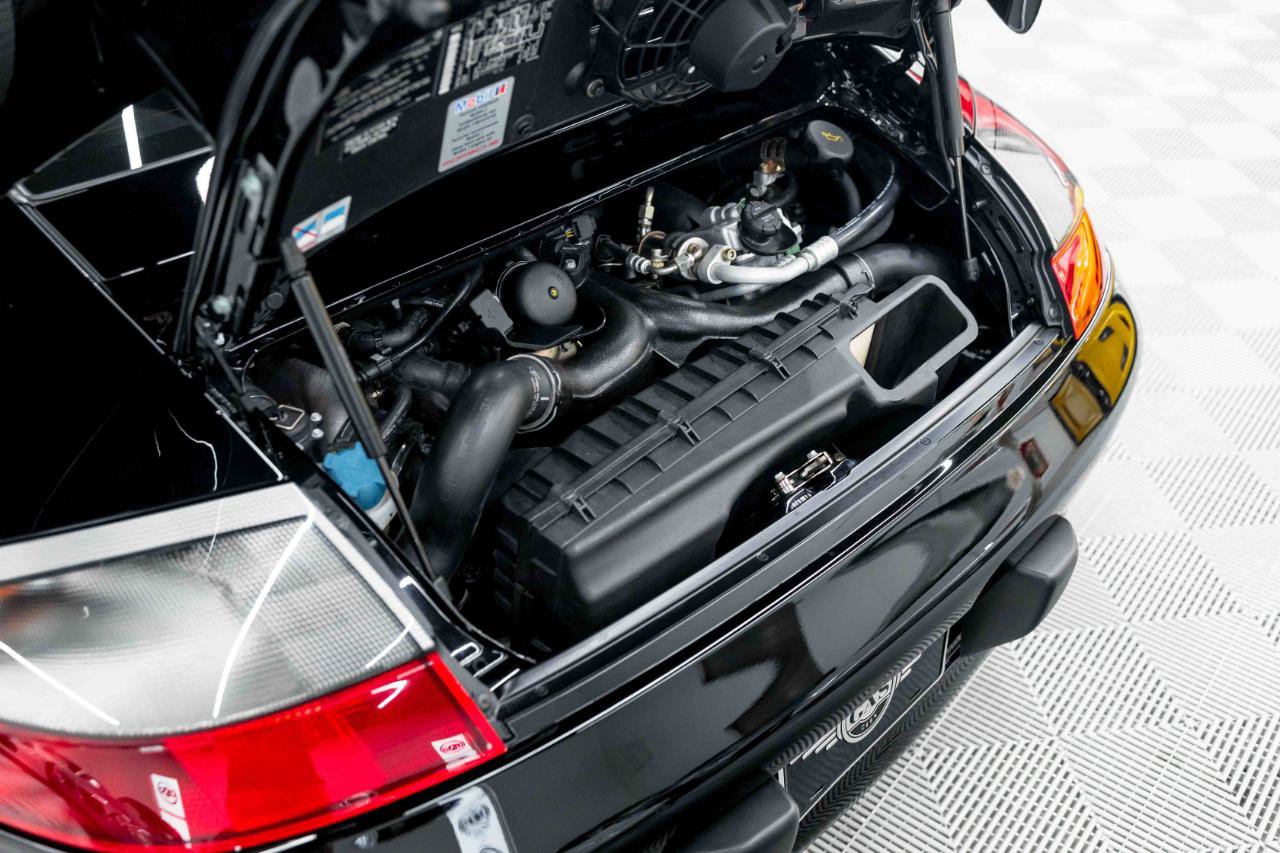 Used 2002 Porsche 911 GT2 RWD image 98