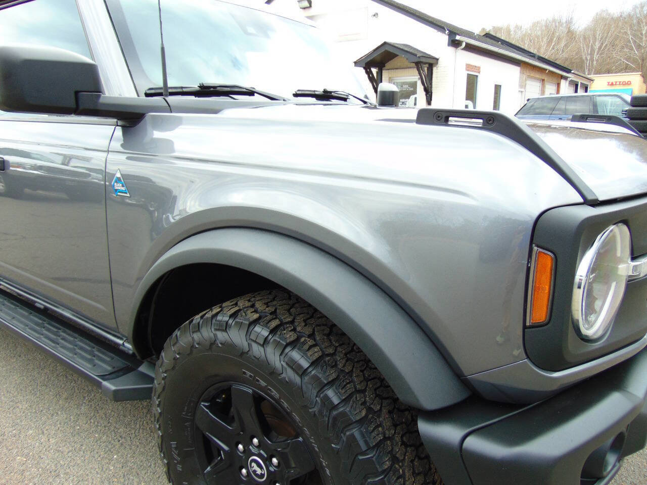 Used 2022 Ford Bronco Black Diamond image 37