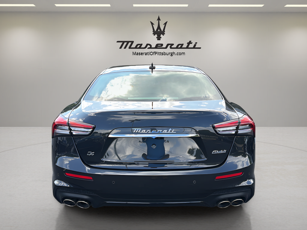 Used 2023 Maserati Ghibli Modena Q4 AWD/4WD image 6