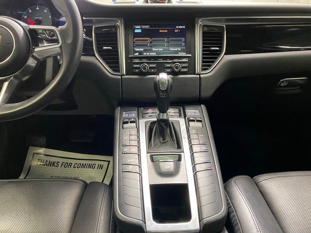 Used 2016 Porsche Macan S image 20