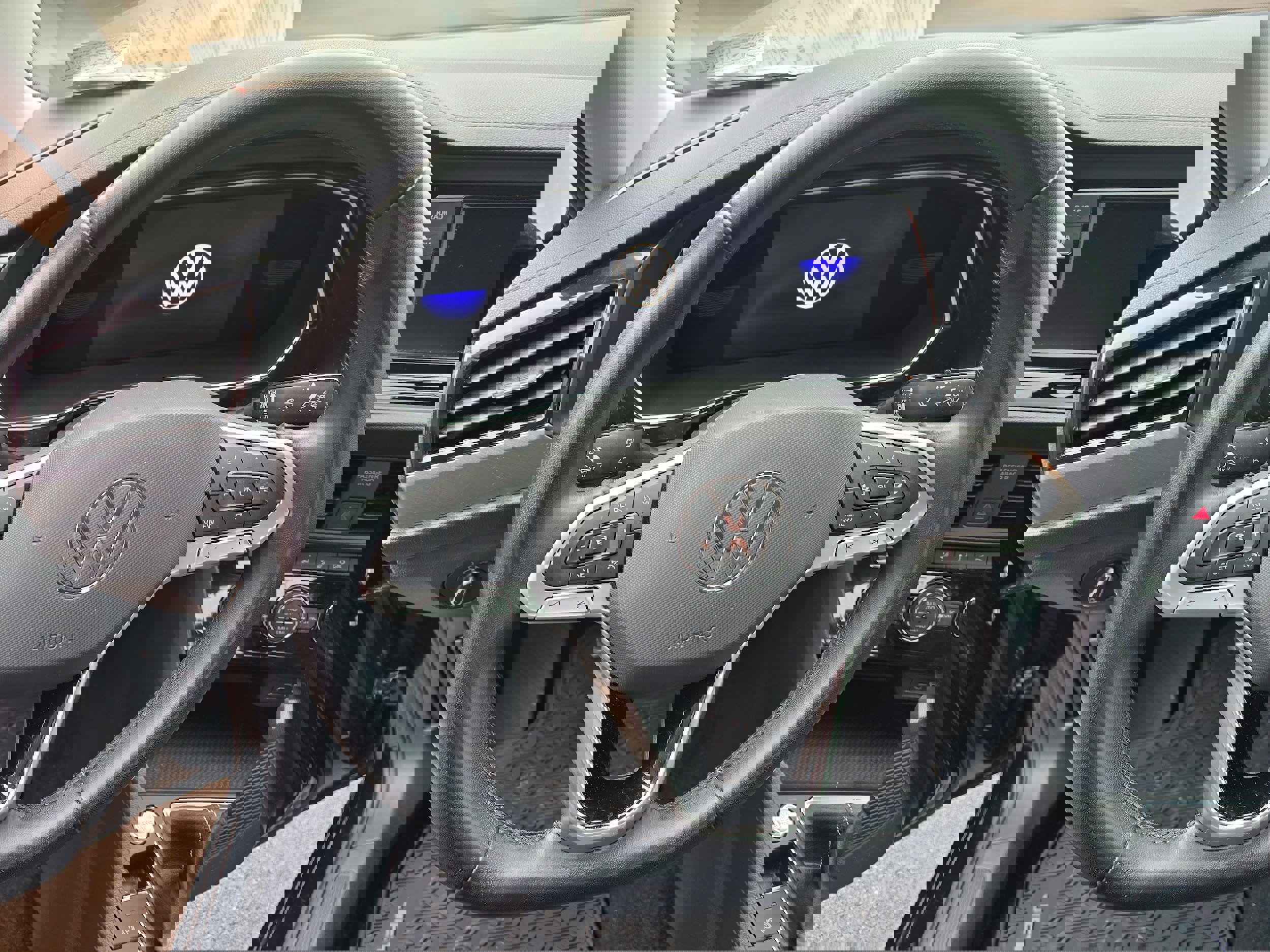 Certified 2023 Volkswagen Jetta SE image 13