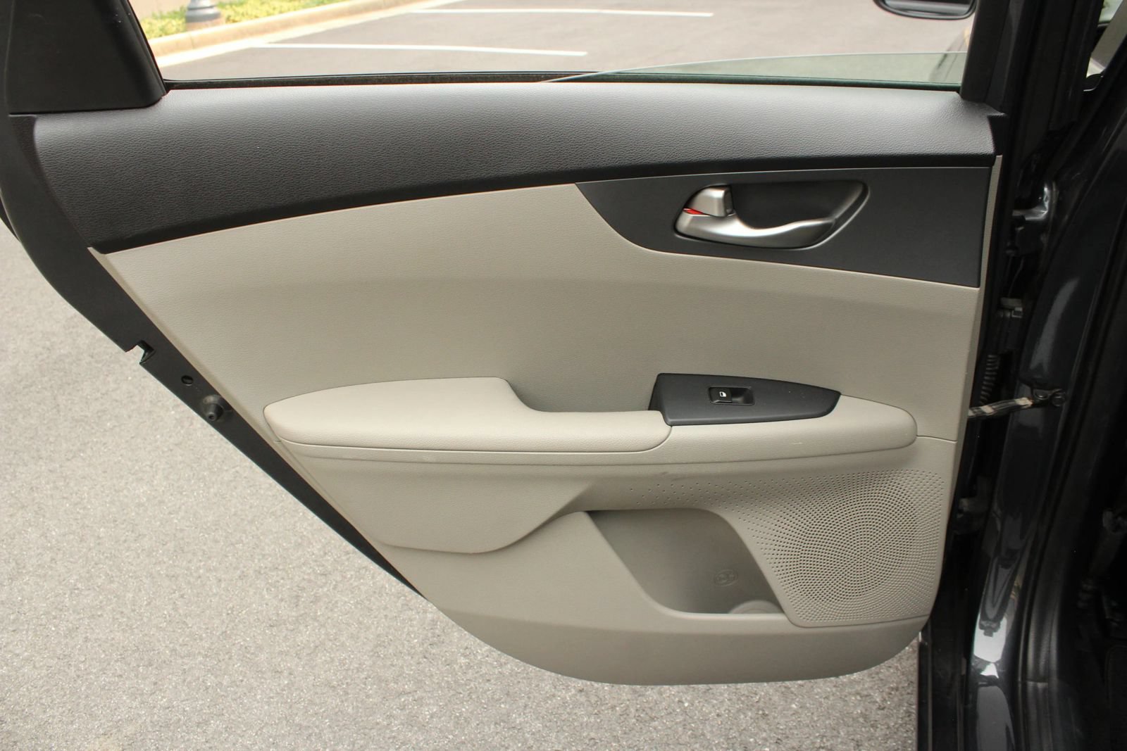 Used 2020 Kia Forte LXS FWD image 21