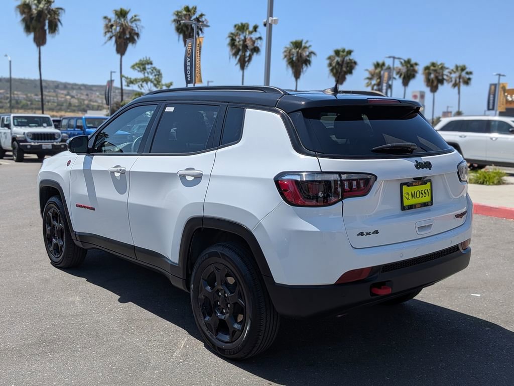 Certified 2024 Jeep Compass Trailhawk image 3