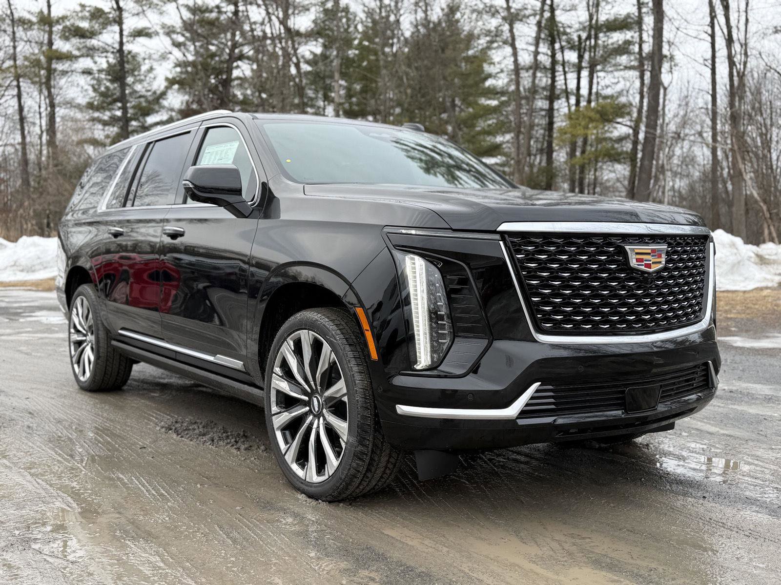 New 2026 Cadillac Escalade ESV Luxury image 3