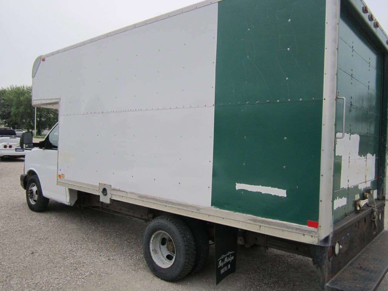 Used 2010 Chevrolet Express 3500 Extended image 13