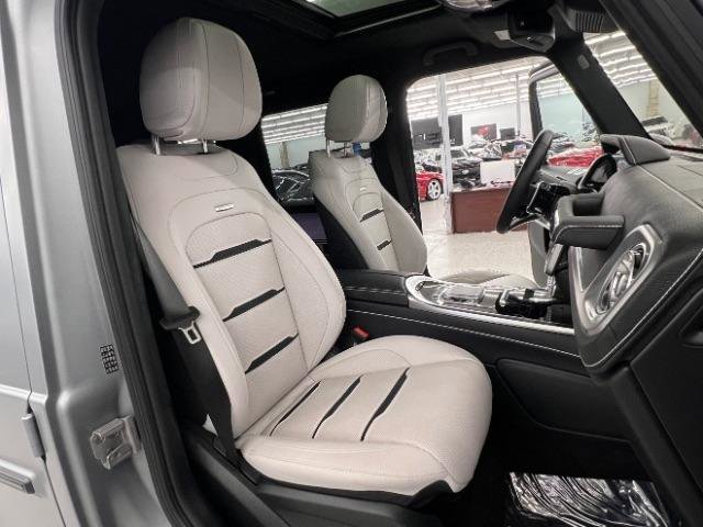 Used 2025 Mercedes-Benz G 63 AMG 4MATIC image 35