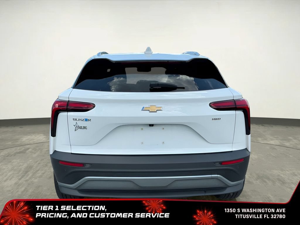 Used 2024 Chevrolet Blazer EV LT AWD/4WD image 7