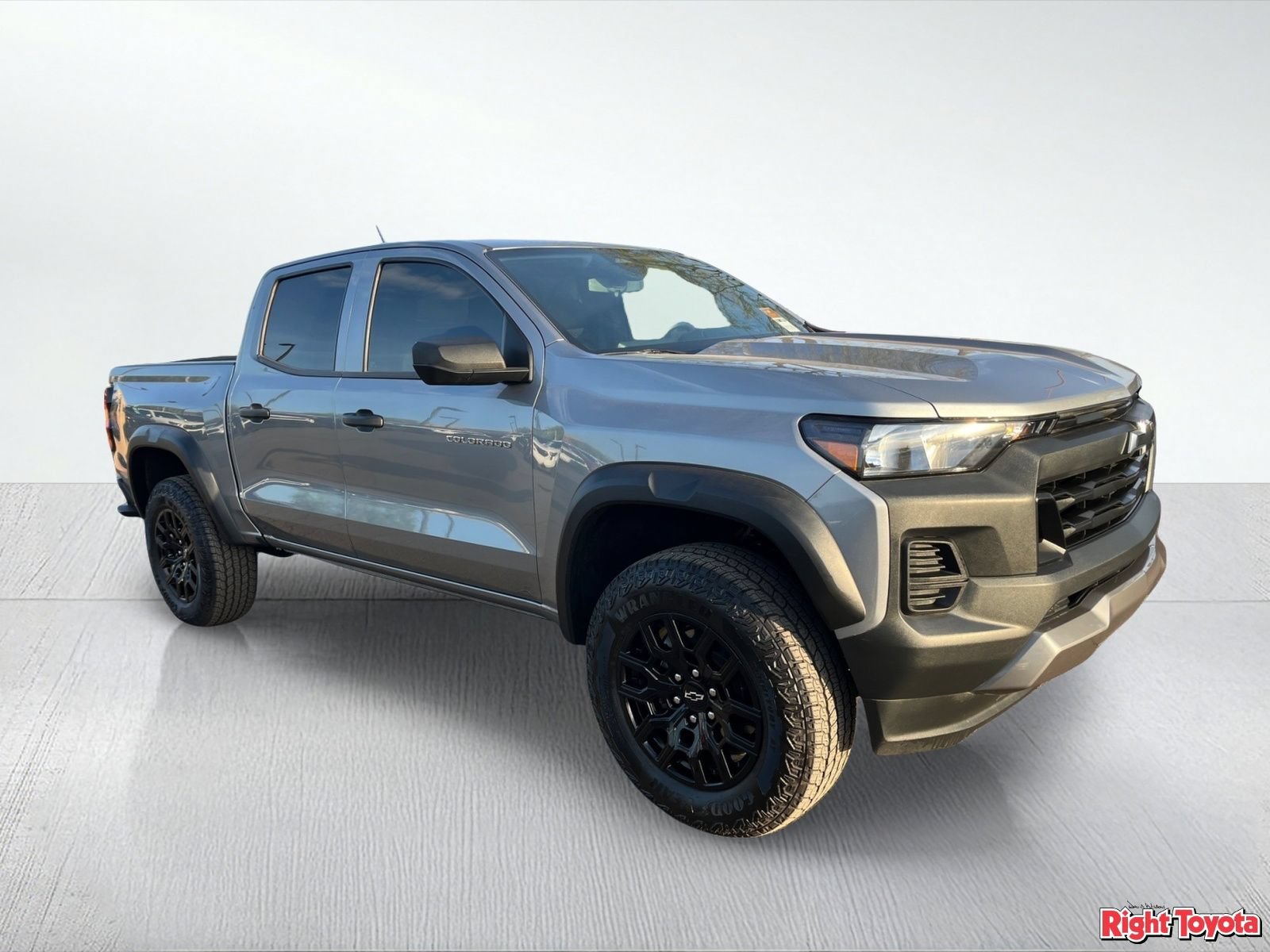 Used 2024 Chevrolet Colorado Trail Boss AWD/4WD image 8