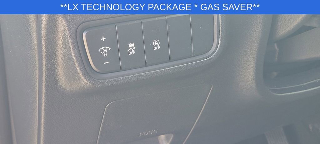 Used 2025 Kia Soul LX w/ LX Technology Package FWD image 12