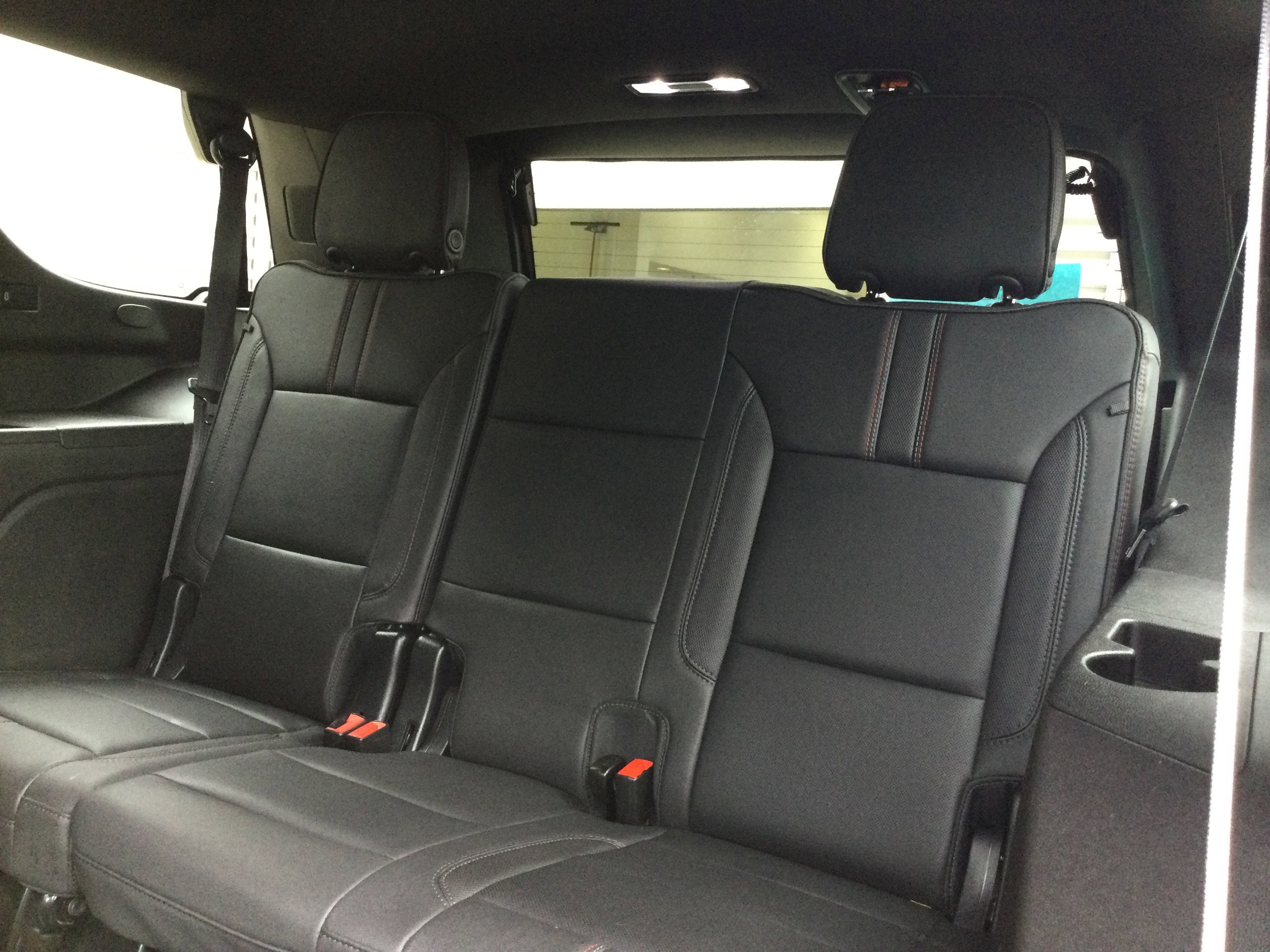 Used 2023 Chevrolet Tahoe RST w/ RST Performance Edition AWD/4WD image 9
