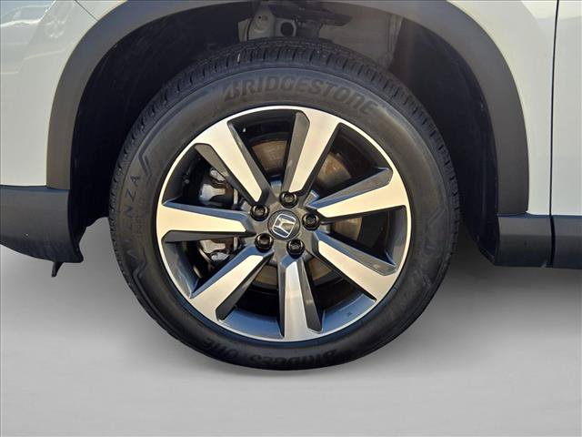 Certified 2025 Honda Pilot Touring image 22