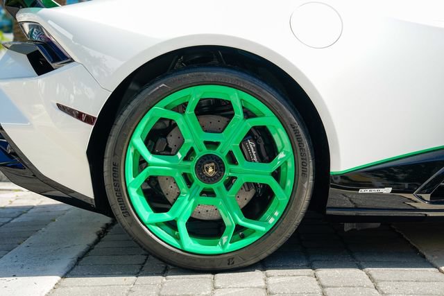 Used 2023 Lamborghini Huracan Tecnica RWD image 31
