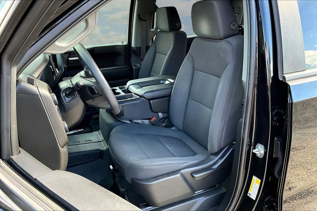 Used 2021 Chevrolet Silverado 1500 Custom Trail Boss w/ Midnight Edition image 22