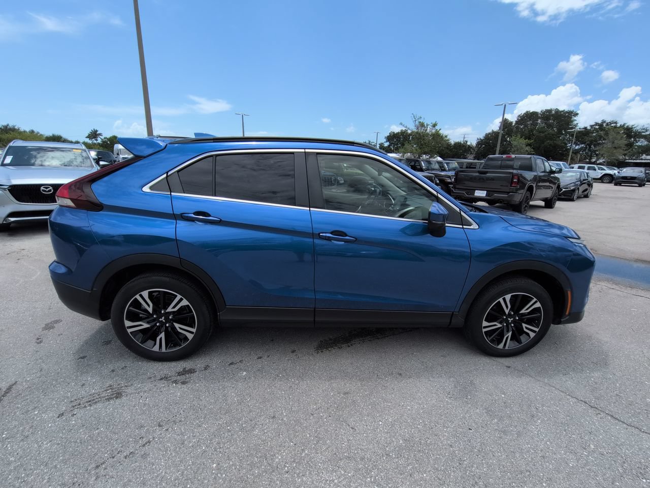Used 2023 Mitsubishi Eclipse Cross SE AWD/4WD image 4