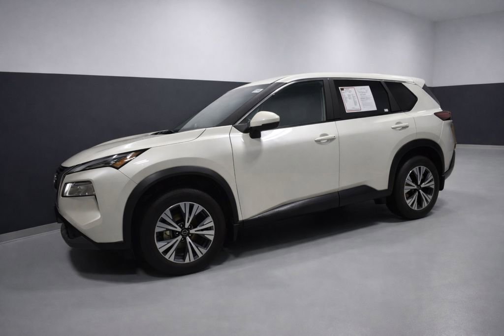 Certified 2023 Nissan Rogue SV image 2