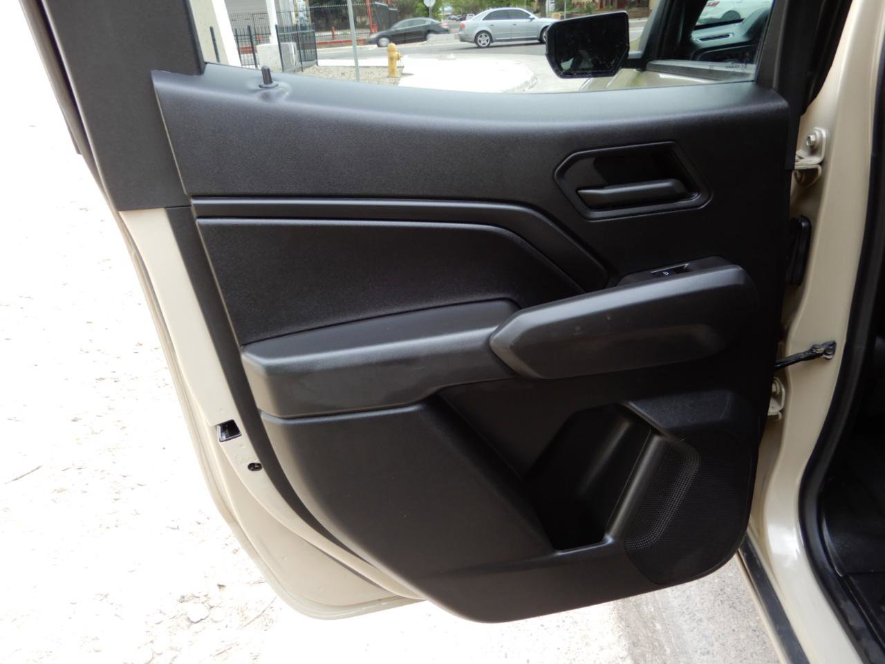 Used 2023 Chevrolet Colorado W/T w/ WT Convenience Package II AWD/4WD image 22