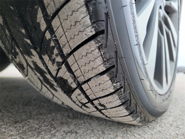 Used 2019 Lincoln MKZ Reserve w/ Luxury Package image 18