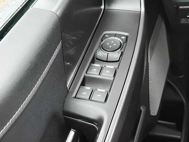 Used 2024 Ford F150 Lariat AWD/4WD image 28