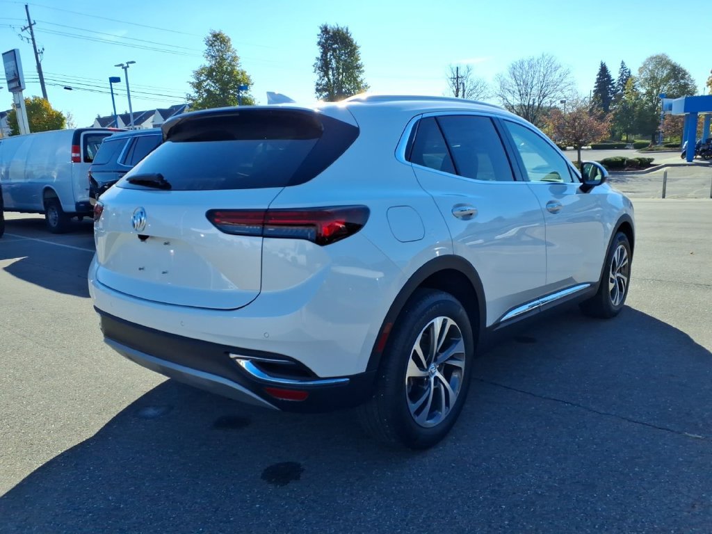 Used 2023 Buick Envision Essence AWD/4WD image 4