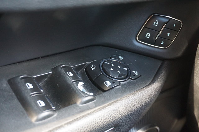 Used 2020 Ford Expedition Max Limited RWD image 36