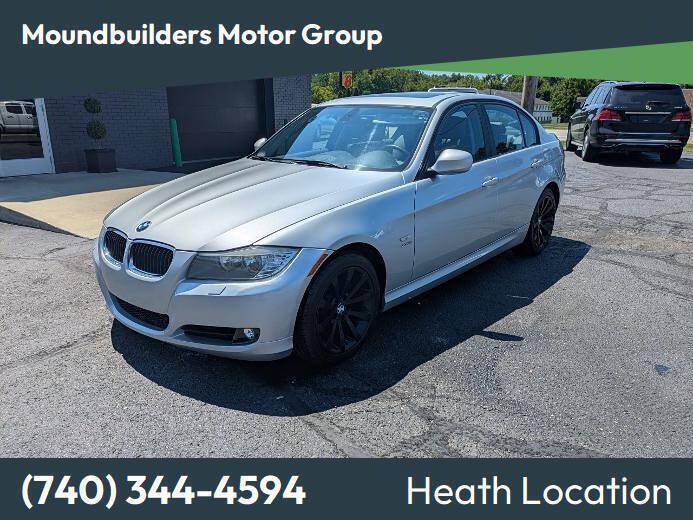 Used 2011 BMW 328i xDrive Sedan AWD/4WD image 1