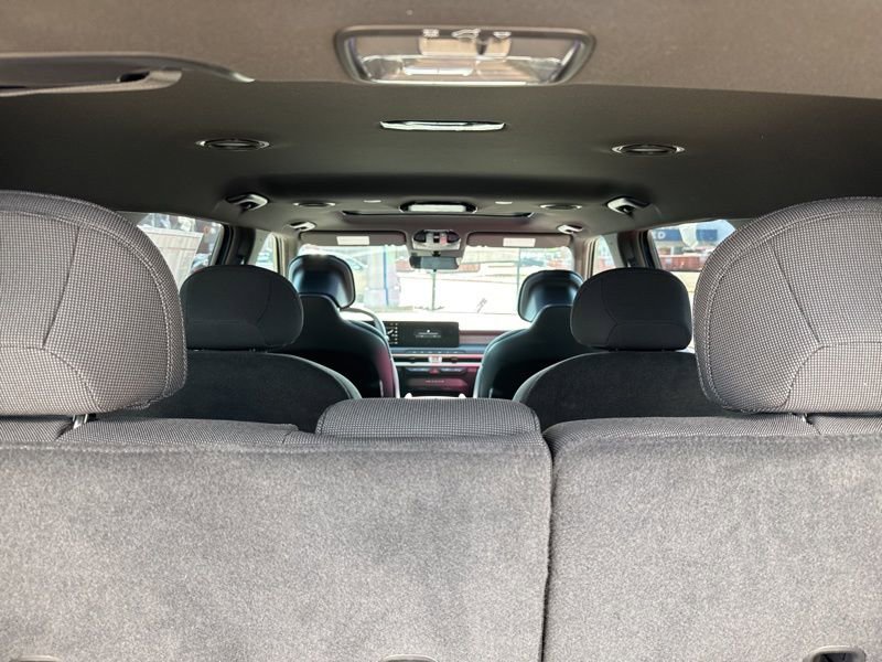 New 2027 Kia Telluride S image 12